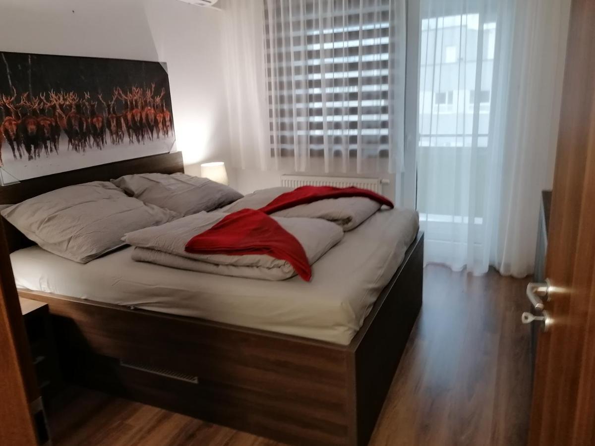 Foreta * Pressburg